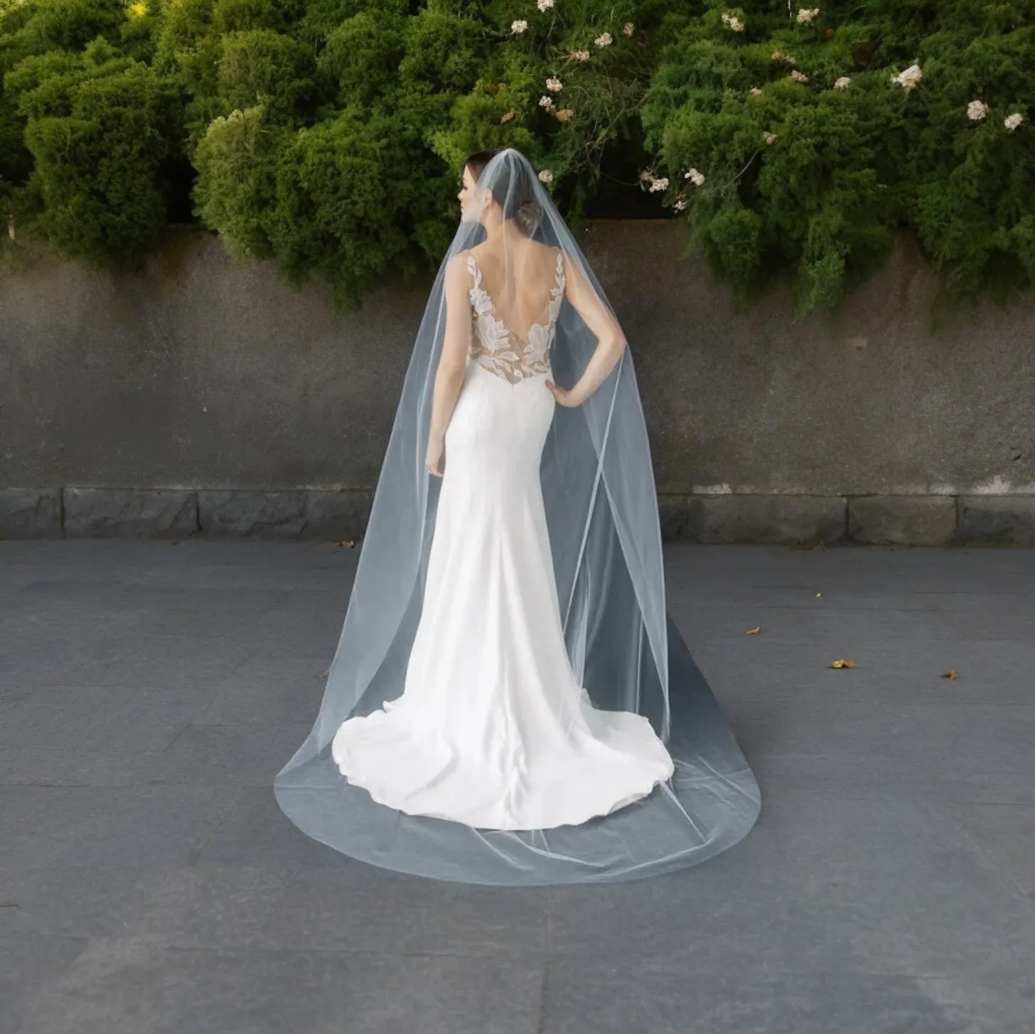 Elegant Minimalist Single Tier Light Ivory Tulle Cut Edge Plain Cathedral Wedding Veil