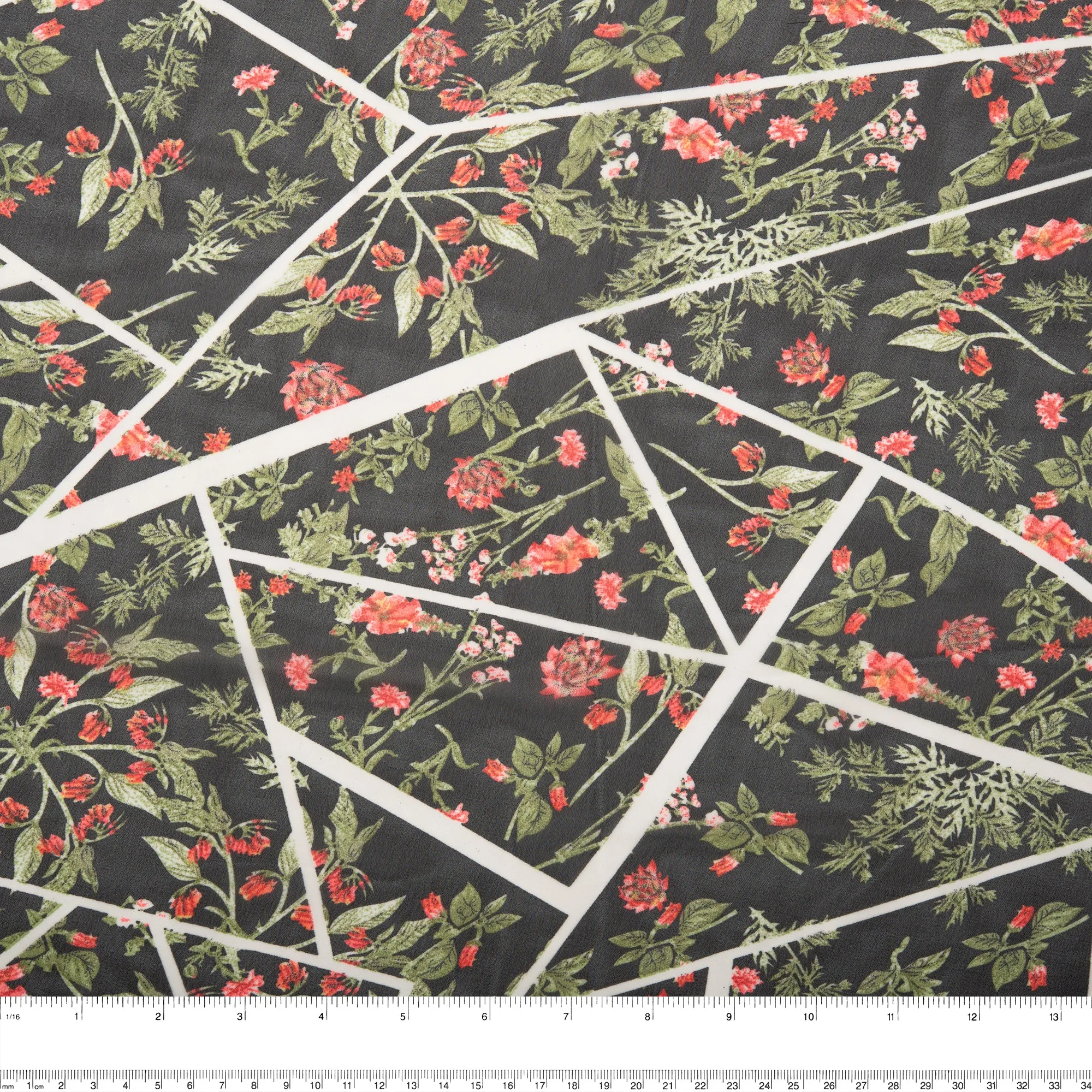 Printed Chiffon - CHANDA - Flowers / Triangle - Black