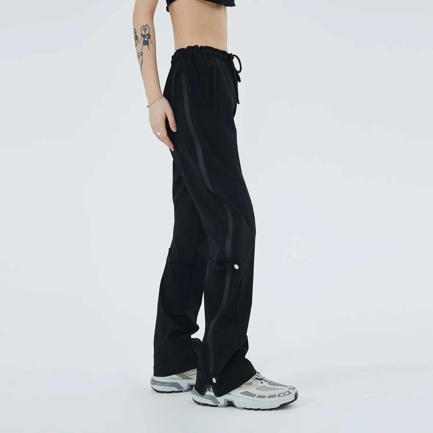 Relaxed Fit Drawstring Pants
