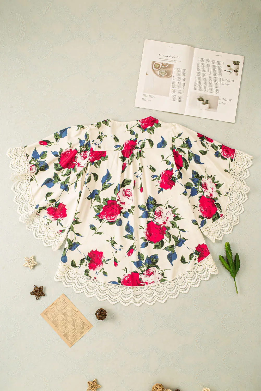 Roses Kimono
