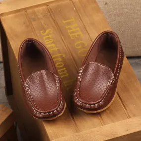 Unisex Kids Comfort Loafers Leather Slip-On Boat Shoes for Dress and Slacks or School Uniform(Toddler/Little Kid/Big Kid)